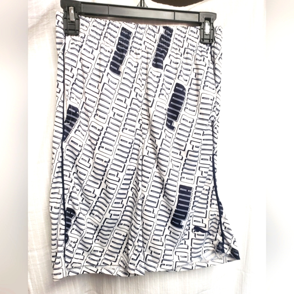 White short Unisex. Large